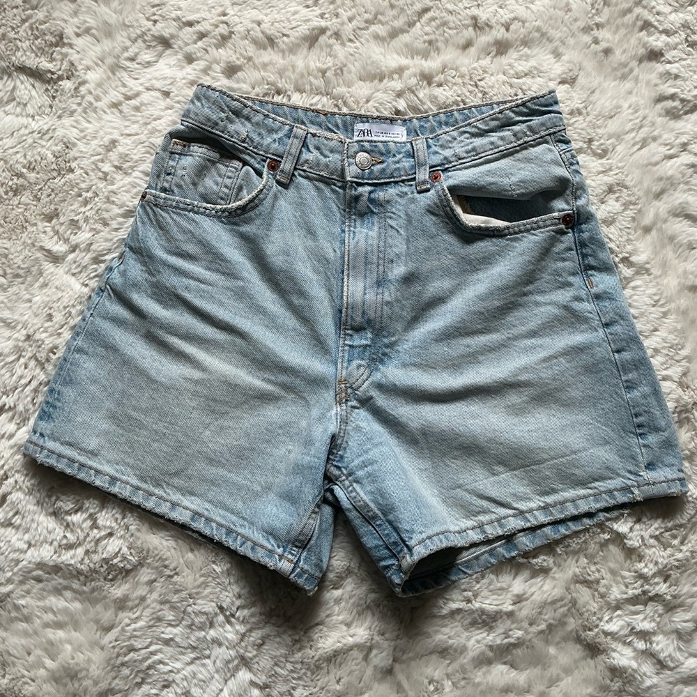 Zara Blue Jean Shorts High-Waisted Vintage Style